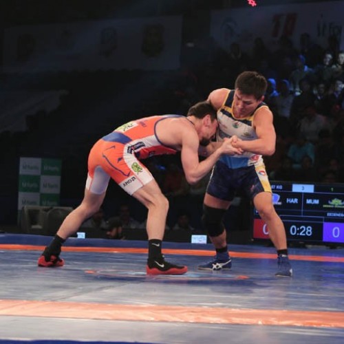 Haryana Hammer Mumbai to Enter Semis